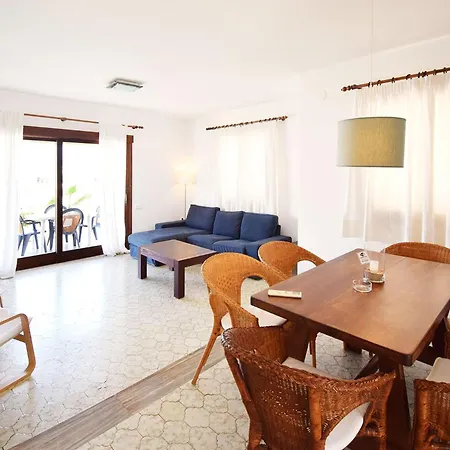Residencial Bogamari Вилла *